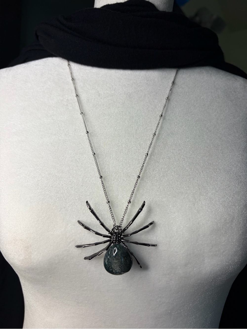 Natural Moss Agate Spider Necklace Green   Stone Statement Pendant - Picture 3 of 6